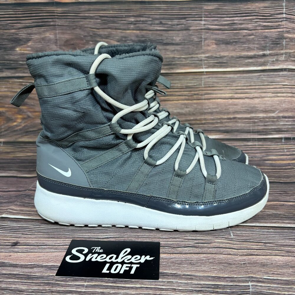 Nike Roshe One Hi Women's Gray Lace‎ Up Boots Size 8.5